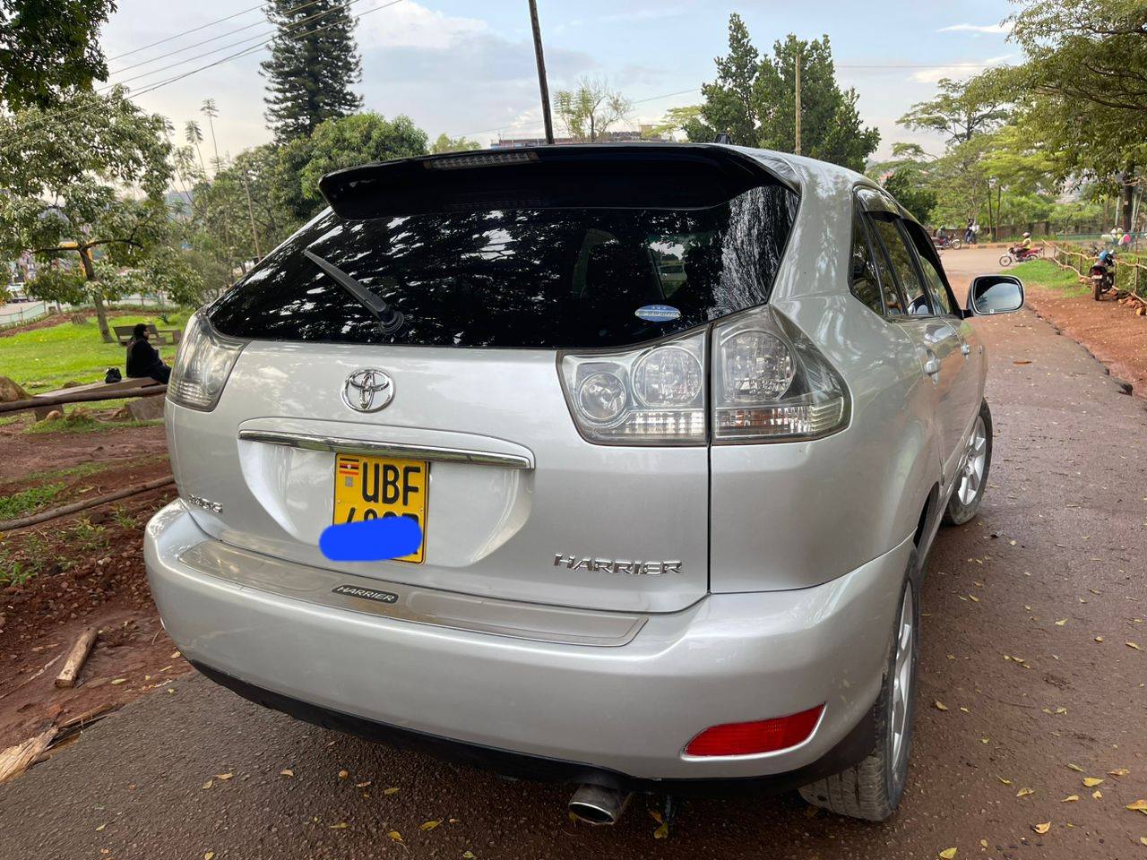 A picture of Toyota harrier