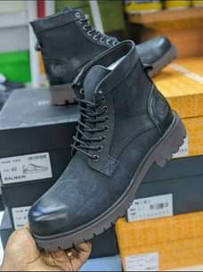A picture of Timberland chuma chenyew yaan original WhatsApp 0627380274
