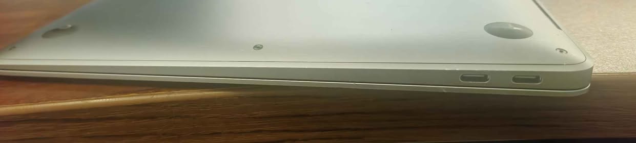 A picture of MacBook Air Retina 13 inch 2020