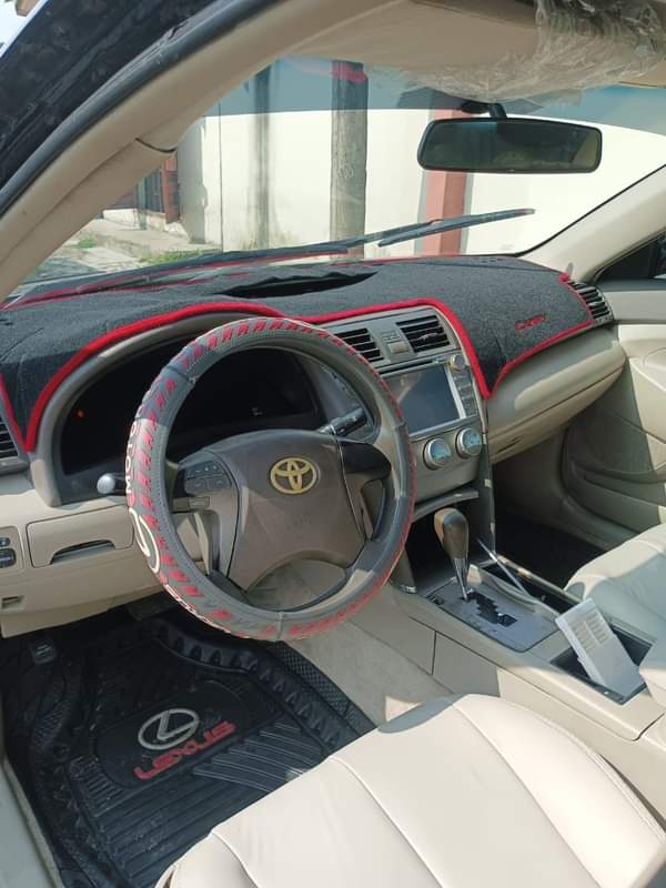 A picture of SMARTAUTOS 2008MODEL Toyota Camry Engine very silent Gear super sharp