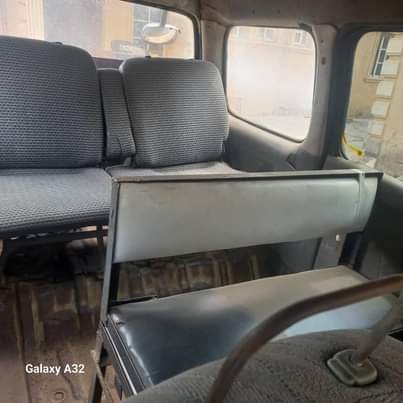 A picture of MANUAL MINI BUS