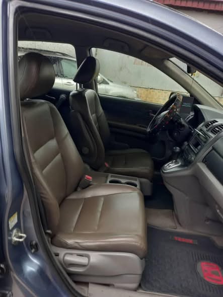 A picture of 2008 Honda cr v