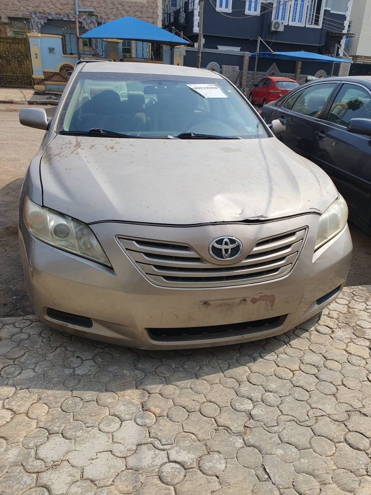 A picture of GOOD DEAL FOREIGN USED 2008 TOYOTA CAMRY MUSCLE