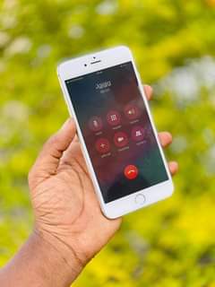 A picture of iPhone 6 Gb64