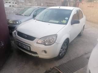 ford ikon