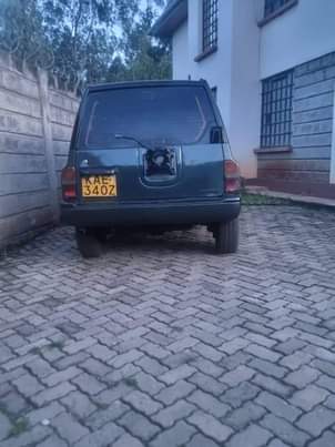 A picture of 1999 Suzuki Escudo Suv
