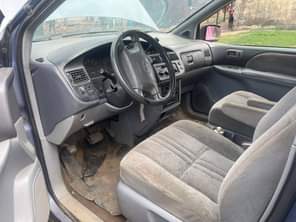 A picture of Awoof awoof awoof Toyota Sienna register sound engine and gear
