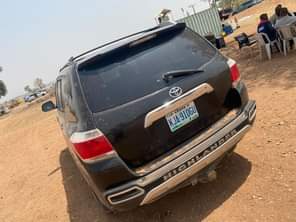 A picture of Distress sale 2008 Highlander Buy and fix the body 4