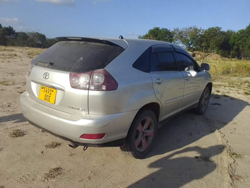 A picture of Harrier injini ndogo mil 14 tu piga 0718011301