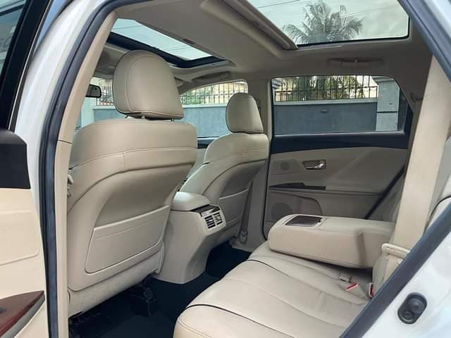 A picture of Toks 2012 Toyota Venza