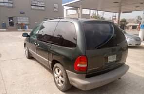A picture of DANNY YUNG Smarts Autos First Body Chrysler voyager Very Sound
