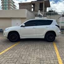 A picture of Rav4