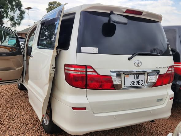 A picture of ALPHARD 2007 MODEL 2 4CC