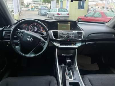 A picture of 2014 honda accord sports