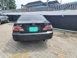 A picture of 2003 es330