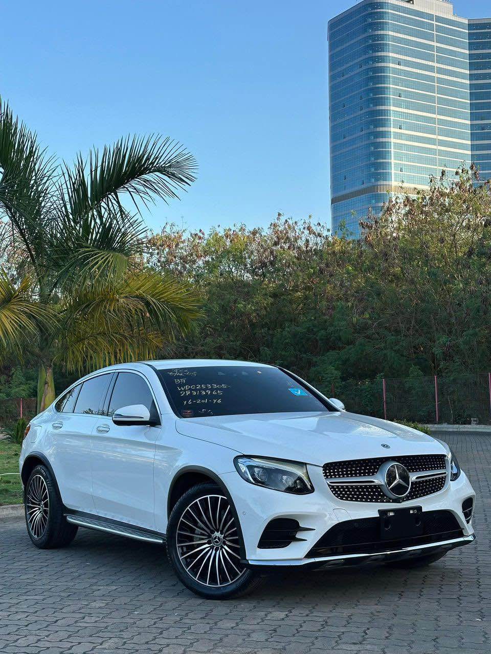 A picture of Mercedes Benz GLC COUPE 220D 4MATIC