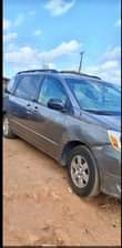 A picture of Smoking 2005 Toyota Sienna Engine is smoking Gear and AC