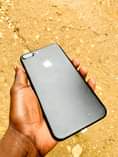 A picture of iPhone 7 Plus at 270k