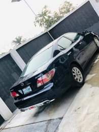 A picture of ES Lexus 330 up for sale and everything is working