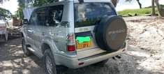 A picture of Prado MCHAGA KALI Engine 3rz Fuel petrol Bei 16 5mil