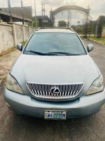 A picture of LEXUS RX 350