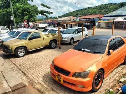 used toyota altezza