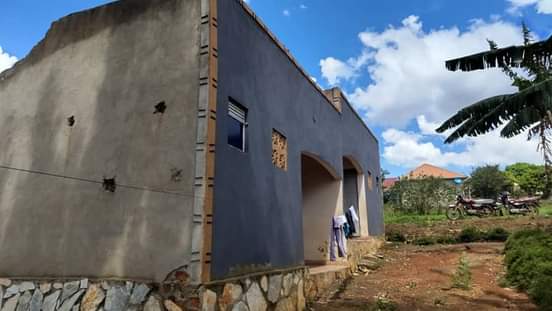 A picture of QUICK SALE 2 DOUBLE RENTAL UNITS FOR SALE 16M IN