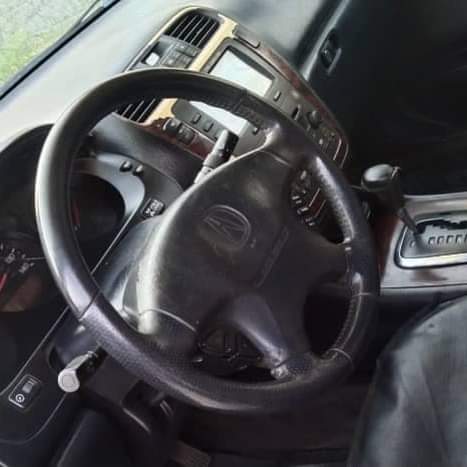 A picture of Acura MDX