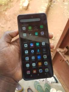 A picture of Am salling infinix smart 8