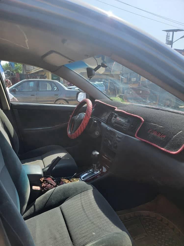 A picture of 2005 07079955578. Toyota Corolla 2005