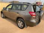 A picture of  010 Toyota RAV4 Read description for full details 