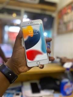 A picture of IPHONE 6S PLUS