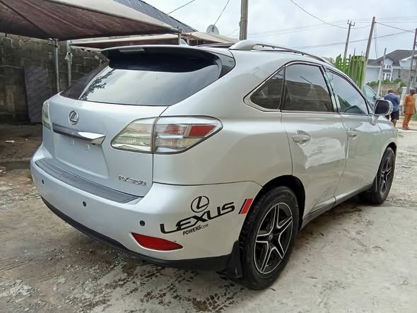 A picture of Tokumbo Standard 2012 Rx350 Neatly Used Extremely Clean in and