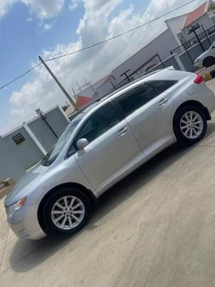 A picture of Tokunbo Toyota Venza 2010