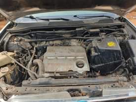 A picture of Clean Nigerian Used Silver Toyota Highlander 2004 First body Leather