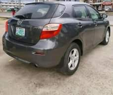 A picture of 2010 matrix Buy and drive 4m last Location is Port