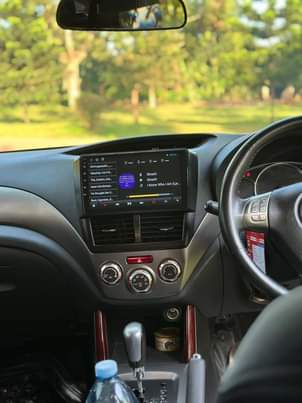 A picture of Subaru 2010 42M