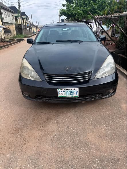 A picture of Lexus Es 330 07042702313