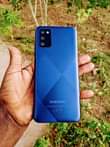 A picture of Samsung Galaxy a02s hiiii apa batreee jiwe gb32 ram3 net4g