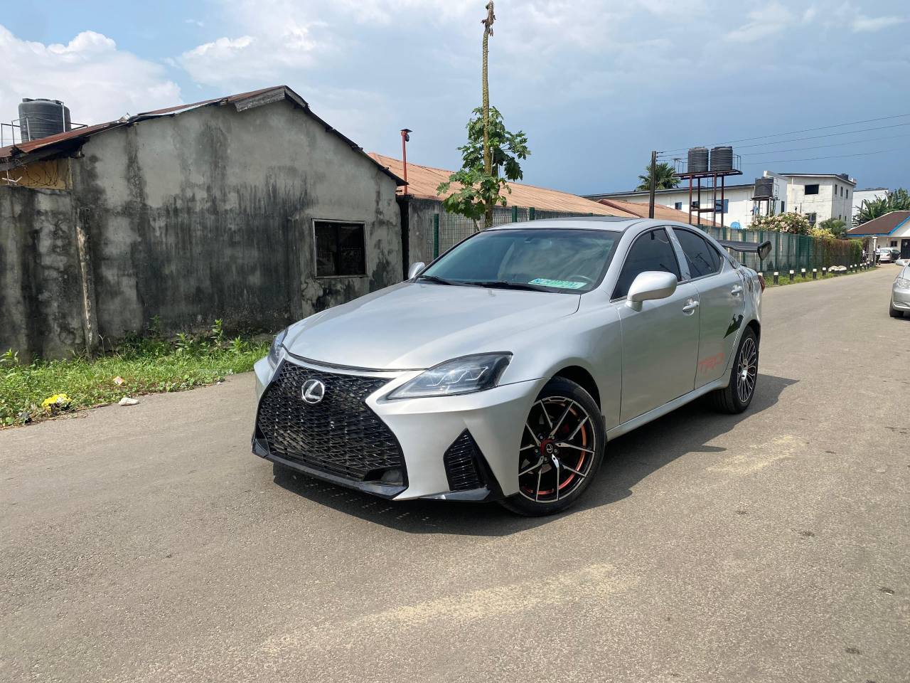 A picture of Lexus Is250