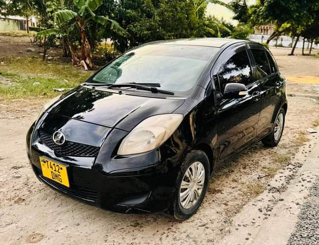 A picture of Toyota VITZ