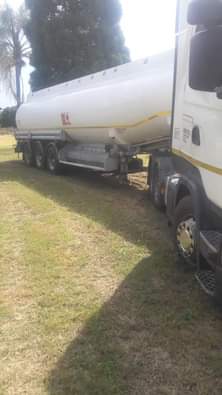 freightliner trucks