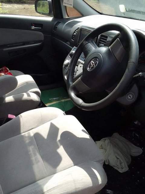 A picture of Toyota wish