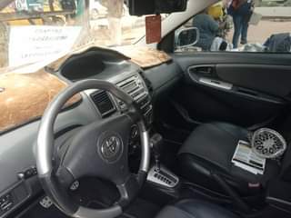 A picture of TOYOTA VOIS 2007