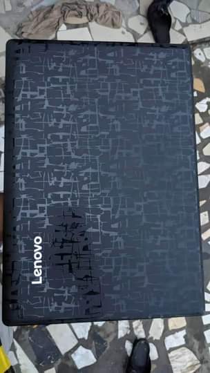 A picture of LENOVO