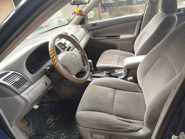 A picture of 2006 Toyota Camry