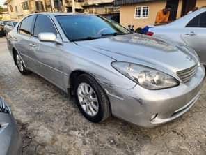 A picture of Registered 2004 Lexus Es330 6 plugs 3 3L engine Painted