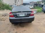 A picture of 2004 Toyota camry