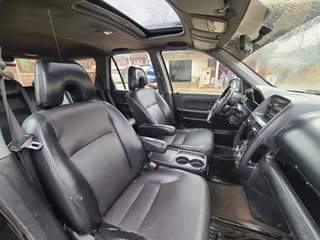 A picture of Register 2005 Honda CR V
