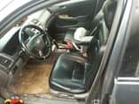 A picture of Hounda Accord year 04 engine and transmission and ac is